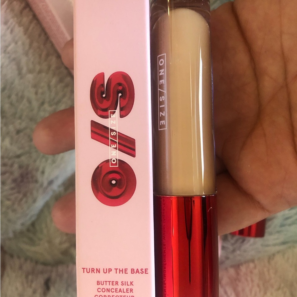 One/Size Concealer - Picture 5 of 7
